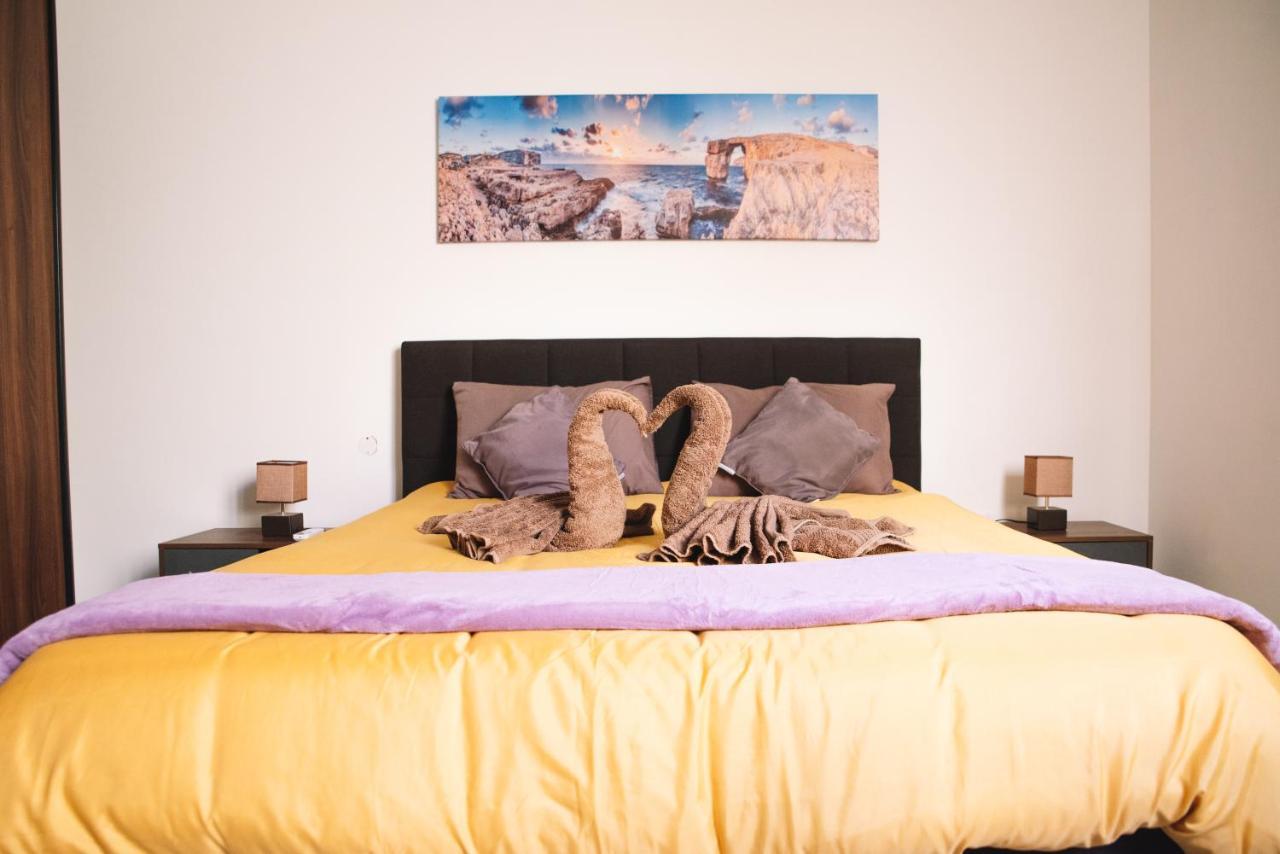 Modern 3 Bedroom With Ac Apartment Zabbar Luaran gambar