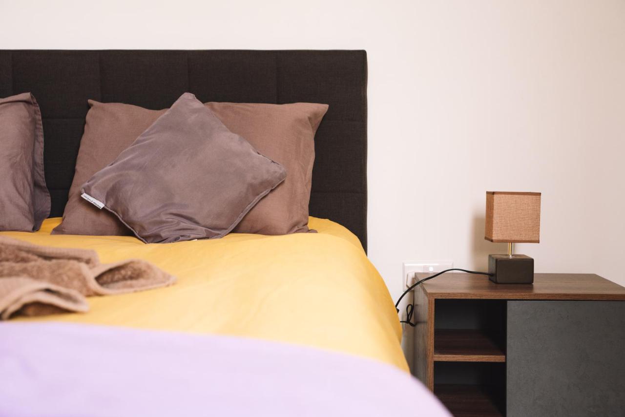 Modern 3 Bedroom With Ac Apartment Zabbar Luaran gambar